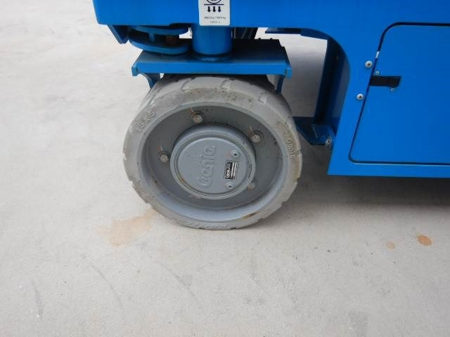 Scissor lift Genie GS4655: picture 12