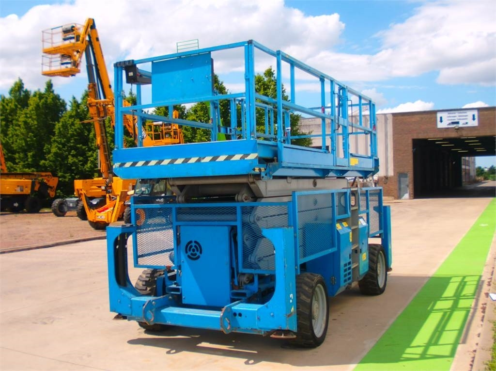 Genie GS5390RT - Scissor lift: picture 2 Genie GS5390RT - Scissor lift: picture 2