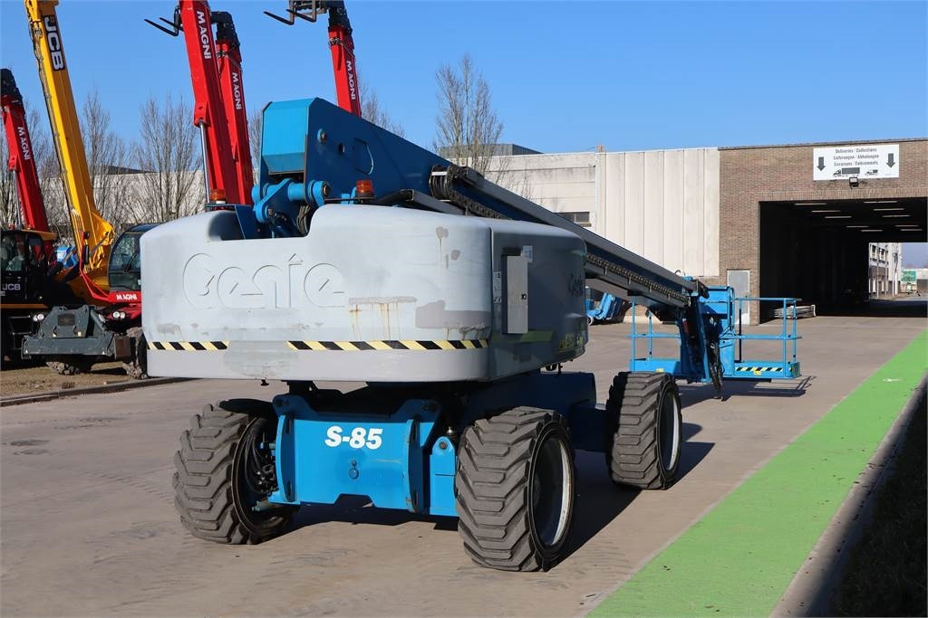 Genie S85 - Telescopic boom: picture 4 Genie S85 - Telescopic boom: picture 4