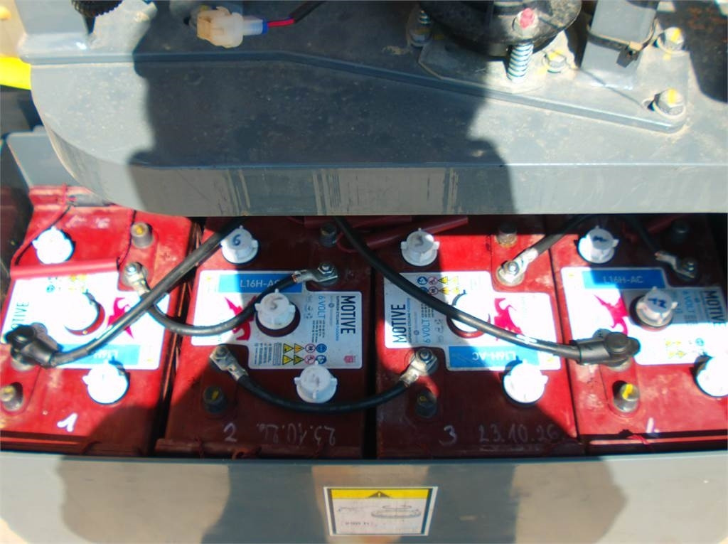 Haulotte HA15IP - Articulated boom: picture 5 Haulotte HA15IP - Articulated boom: picture 5