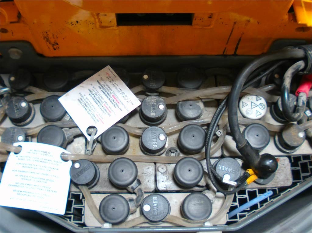 Haulotte STAR 10 - Vertical mast lift: picture 5 Haulotte STAR 10 - Vertical mast lift: picture 5