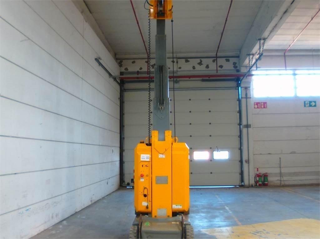 Vertical mast lift Haulotte STAR 10AC: picture 8