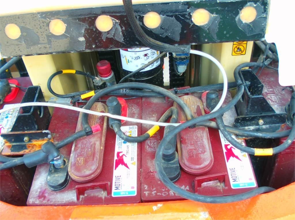 JLG Toucan 12E+ - Vertical mast lift: picture 5 JLG Toucan 12E+ - Vertical mast lift: picture 5