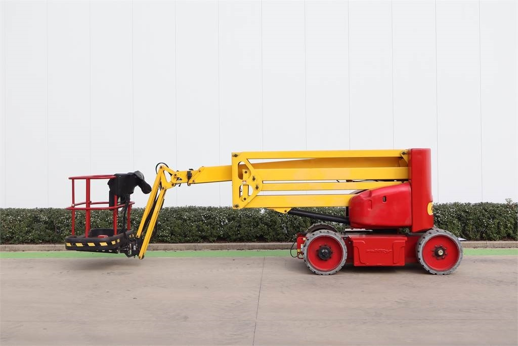 Niftylift HR17NE - Articulated boom: picture 1 Niftylift HR17NE - Articulated boom: picture 1
