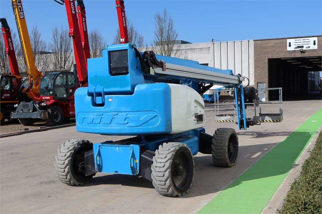 Niftylift HR28 - Articulated boom: picture 4 Niftylift HR28 - Articulated boom: picture 4