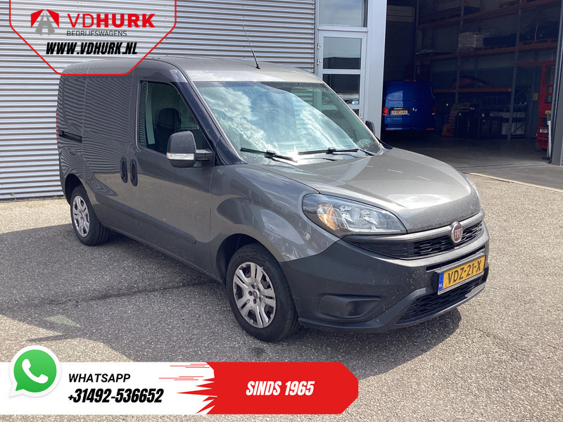 Fiat Dobló Cargo 1.6 MJ 105 pk 3Pers./ Airco/ Cruise/ Navi/ Trekhaak - Small van: picture 1 Fiat Dobló Cargo 1.6 MJ 105 pk 3Pers./ Airco/ Cruise/ Navi/ Trekhaak - Small van: picture 1