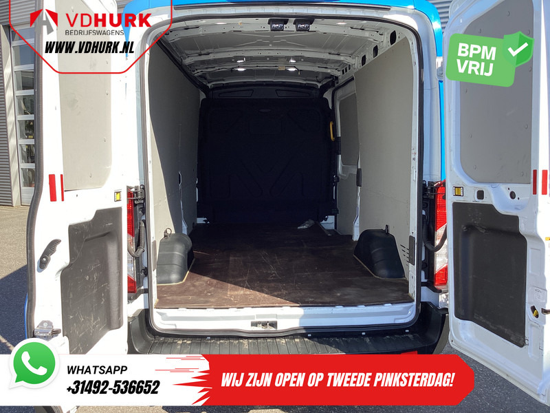 Ford Transit 350 2.0 TDCI 130 pk L3H2 Trend EXPORT ONLY Carplay/ Stoelverw./ 2,8T Trekverm./ Trekhaak/ Navi/ Airco - Panel van: picture 5 Ford Transit 350 2.0 TDCI 130 pk L3H2 Trend EXPORT ONLY Carplay/ Stoelverw./ 2,8T Trekverm./ Trekhaak/ Navi/ Airco - Panel van: picture 5