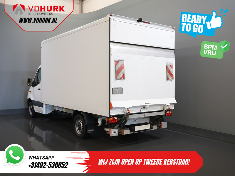 Mercedes-Benz Sprinter 317 1.9 CDI BPM VRIJ! 445x211x225/ Dhollandia Laadklep/ CarPlay/ Stoelverw./ Navi/ Airco/ Camera/ Cruise - Box van: picture 2 Mercedes-Benz Sprinter 317 1.9 CDI BPM VRIJ! 445x211x225/ Dhollandia Laadklep/ CarPlay/ Stoelverw./ Navi/ Airco/ Camera/ Cruise - Box van: picture 2