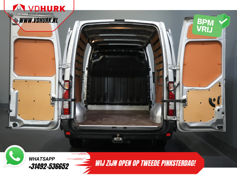Nissan NV400 35 2.3 dCi 136 pk L2H2 2x Schuifdeur/ Climate/ Navi/ Cruise/ Camera/ PDC/ Trekhaak - Panel van: picture 5 Nissan NV400 35 2.3 dCi 136 pk L2H2 2x Schuifdeur/ Climate/ Navi/ Cruise/ Camera/ PDC/ Trekhaak - Panel van: picture 5