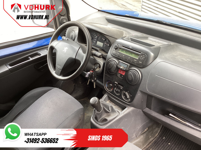 Peugeot Bipper 1.4 HDi EXPORT ONLY Rijdt prima/ APK 01-2026/ Carkit/ Betimmerd/ Radio/ Trekhaak - Small van: picture 3 Peugeot Bipper 1.4 HDi EXPORT ONLY Rijdt prima/ APK 01-2026/ Carkit/ Betimmerd/ Radio/ Trekhaak - Small van: picture 3