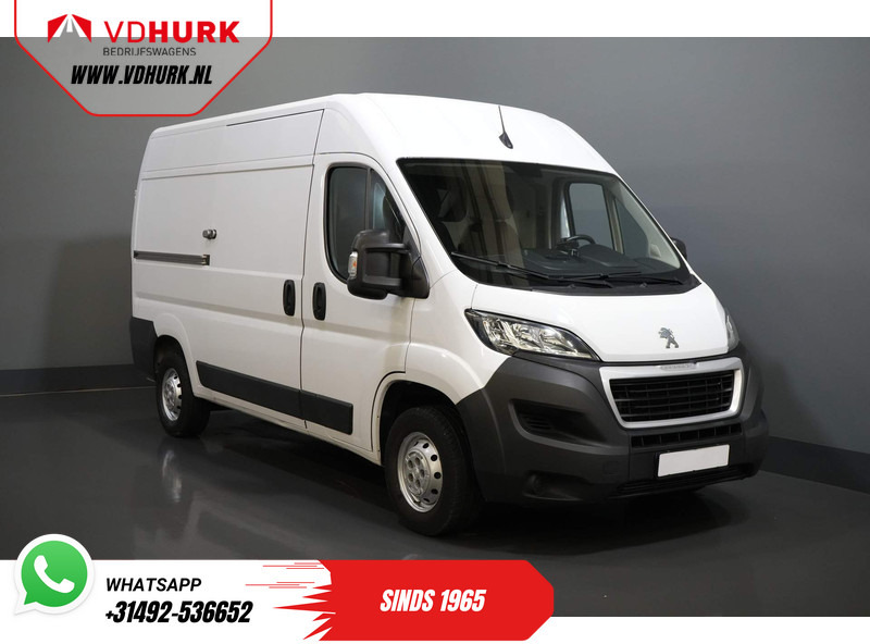 Peugeot Boxer 2.2 HDi 140 pk L2H2 270Gr. Deuren/ 2.5t Trekverm./ Camera/ PDC/ Cruise/ Trekhaak/ Airco - Small van: picture 1 Peugeot Boxer 2.2 HDi 140 pk L2H2 270Gr. Deuren/ 2.5t Trekverm./ Camera/ PDC/ Cruise/ Trekhaak/ Airco - Small van: picture 1
