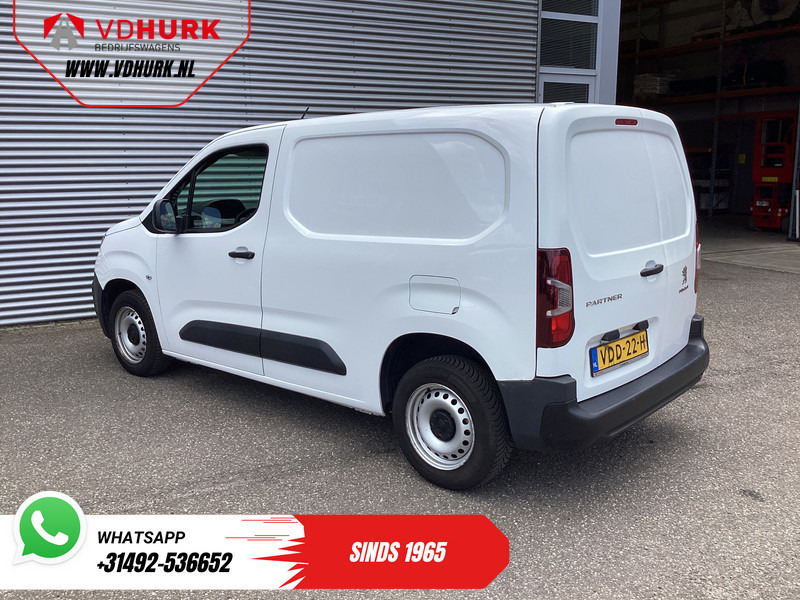 Peugeot Partner 1.6 HDI 75 pk EXPORT ONLY Rijdt Prima/ Volledig Onderhouden/ Airco/ - Small van: picture 2 Peugeot Partner 1.6 HDI 75 pk EXPORT ONLY Rijdt Prima/ Volledig Onderhouden/ Airco/ - Small van: picture 2