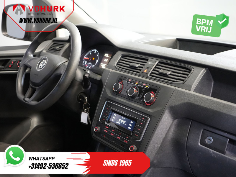 Volkswagen Caddy 2.0 TDI BPM VRIJ! NL Auto/ Inrichting/ Airco/ Cruise/ Camera/ Trekhaak/ Dwarsdragers - Small van: picture 3 Volkswagen Caddy 2.0 TDI BPM VRIJ! NL Auto/ Inrichting/ Airco/ Cruise/ Camera/ Trekhaak/ Dwarsdragers - Small van: picture 3