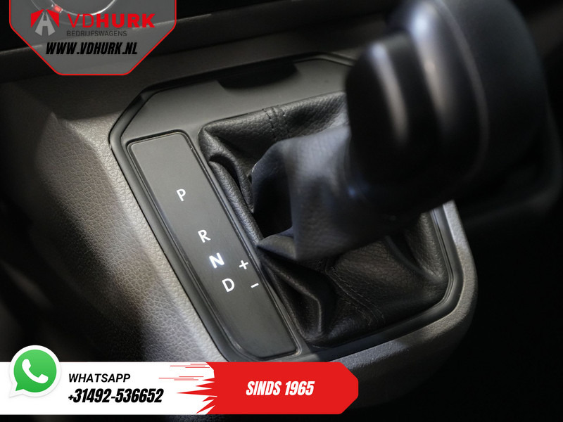 Small van Volkswagen Transporter T6.1 2.0 TDI 150 pk DSG Aut. L2 BPM VRIJ! LED/ Adapt.Cruise/ Standkachel/ Stoelverw./ Carplay/ Camera/ PDC/ LMV/ Trekhaak/ Airco: picture 20