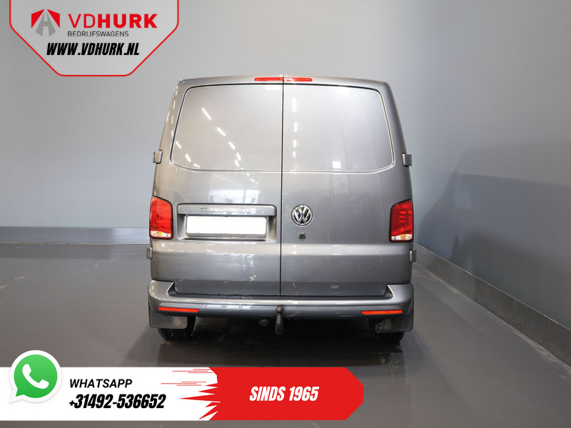 Small van Volkswagen Transporter T6.1 2.0 TDI 150 pk DSG Aut. L2 BPM VRIJ! LED/ Adapt.Cruise/ Standkachel/ Stoelverw./ Carplay/ Camera/ PDC/ LMV/ Trekhaak/ Airco: picture 6