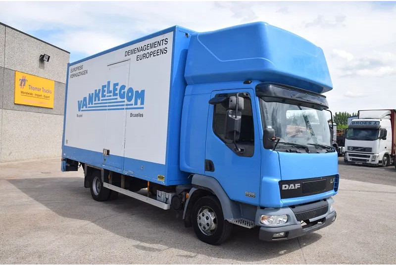 DAF LF 220 LF45 220 - Box truck: picture 4 DAF LF 220 LF45 220 - Box truck: picture 4