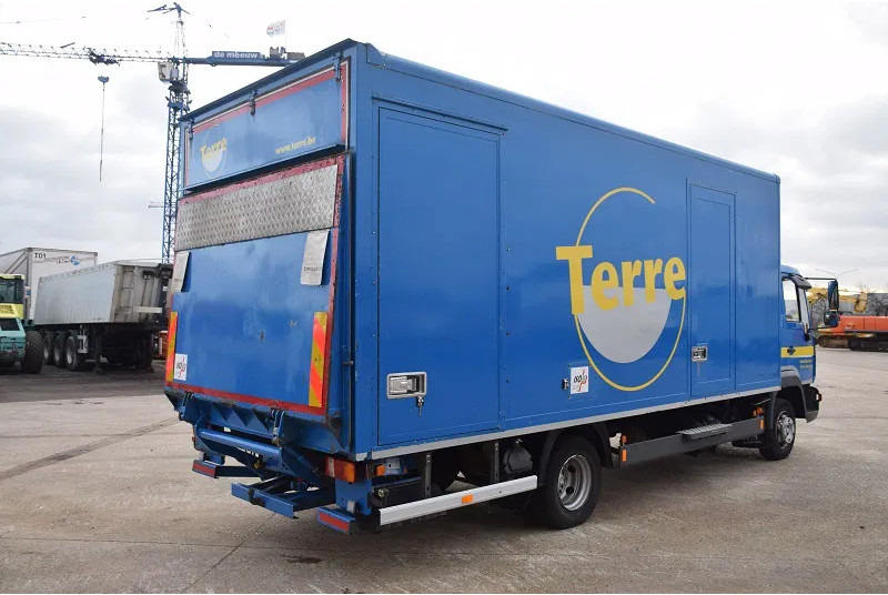 MAN L2000 - Box truck: picture 5 MAN L2000 - Box truck: picture 5