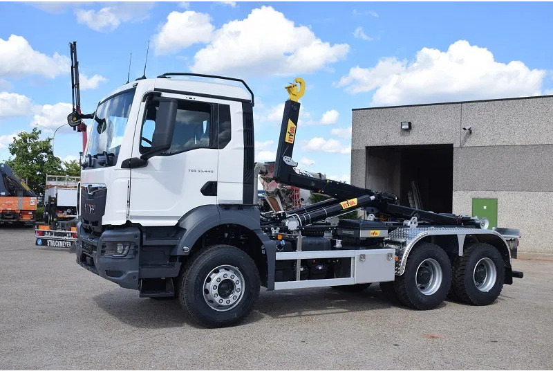 MAN TGS 33.440 - Hook lift truck: picture 4 MAN TGS 33.440 - Hook lift truck: picture 4