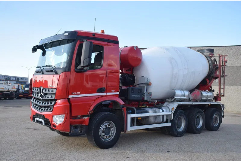 Mercedes-Benz Arocs 3640 DEBUF 9 CUB - Concrete mixer truck: picture 3 Mercedes-Benz Arocs 3640 DEBUF 9 CUB - Concrete mixer truck: picture 3