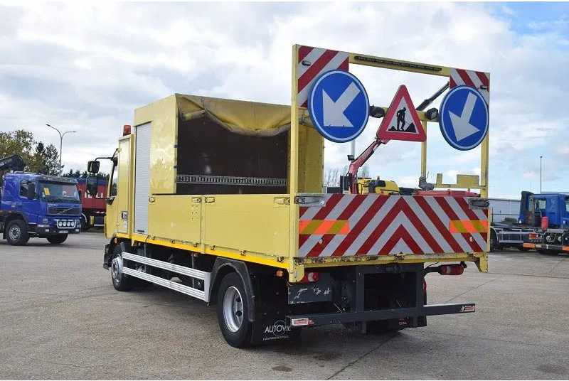 Volvo FL 250 - Dropside/ Flatbed truck: picture 5 Volvo FL 250 - Dropside/ Flatbed truck: picture 5