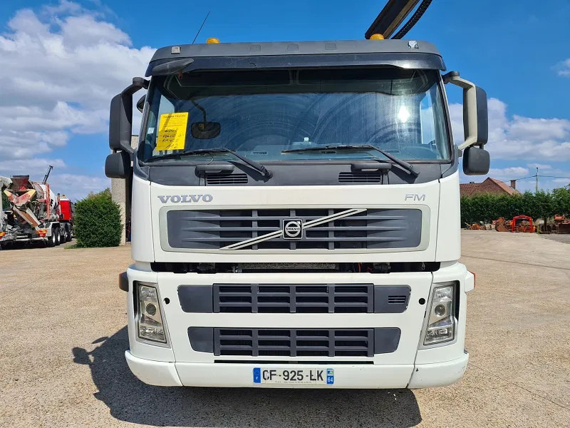 Volvo FM 400 - Crane truck: picture 5 Volvo FM 400 - Crane truck: picture 5