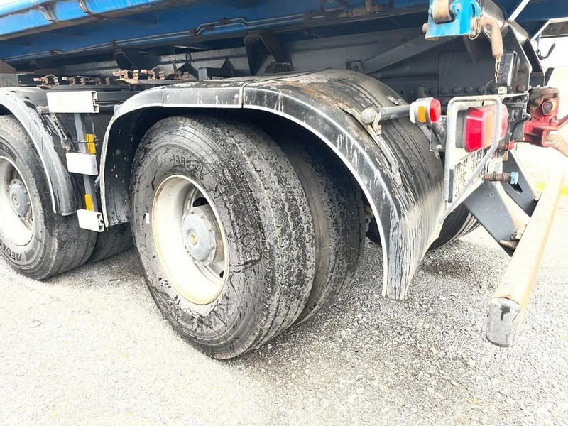 Mercedes-Benz Arocs 3342 *6x6*meegestuurd as*2zijdige kipper*Airco*Bluetooth - Tipper, Crane truck: picture 5 Mercedes-Benz Arocs 3342 *6x6*meegestuurd as*2zijdige kipper*Airco*Bluetooth - Tipper, Crane truck: picture 5