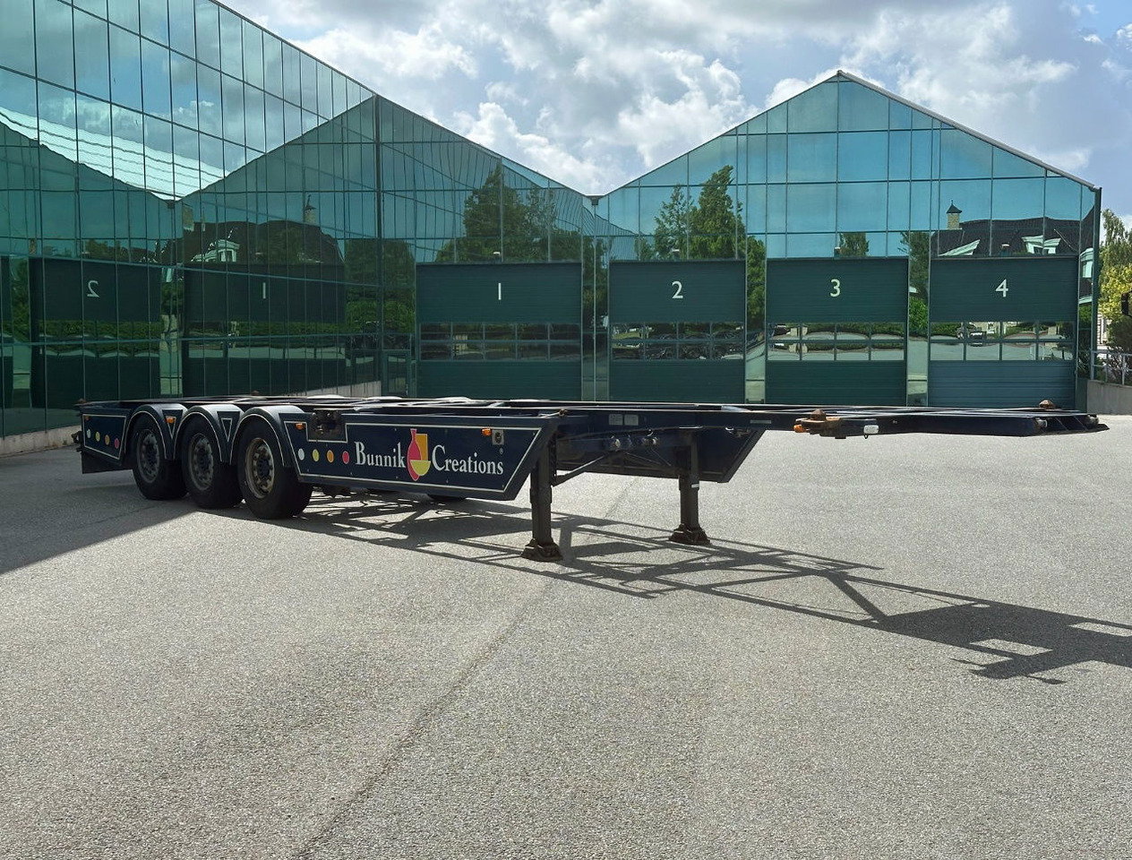 Burg BPO 13-27 Ccxlx 40" Galvanised Super Chassis SAF Axles Disc Brakes 2x Lift Axles 3 Pieces IN Stock Super Condition - Container transporter/ Swap body semi-trailer: picture 5 Burg BPO 13-27 Ccxlx 40" Galvanised Super Chassis SAF Axles Disc Brakes 2x Lift Axles 3 Pieces IN Stock Super Condition - Container transporter/ Swap body semi-trailer: picture 5