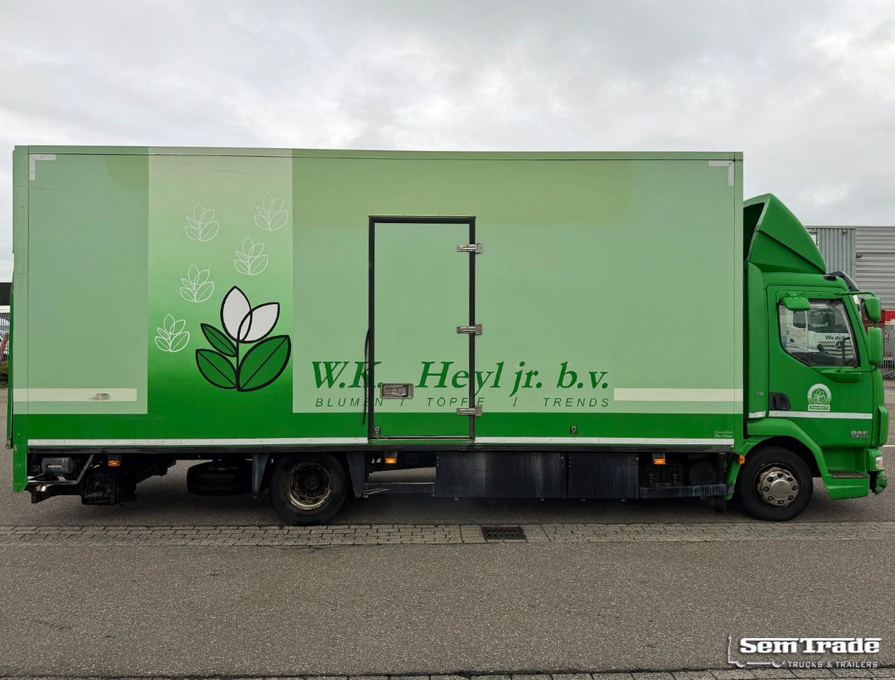 DAF LF 45 220 Euro 5 Theo Mulder Isolated BOX + Heater 585.000 KM NL-Truck Engine IN BAD Condition - Box truck: picture 5 DAF LF 45 220 Euro 5 Theo Mulder Isolated BOX + Heater 585.000 KM NL-Truck Engine IN BAD Condition - Box truck: picture 5