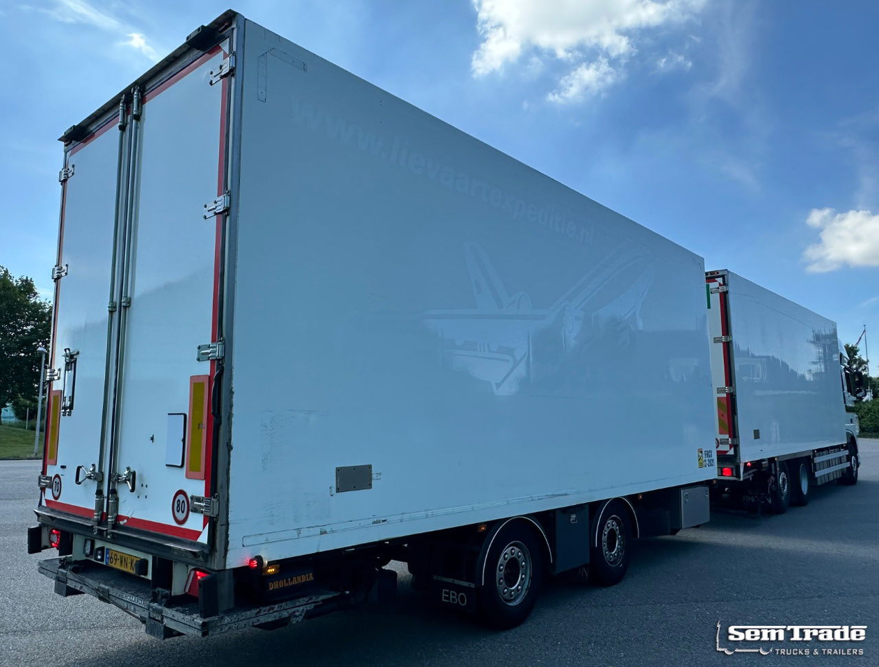 DAF XF 480 FAR SSC 2x Tail Lift 50 CC Trolleys Carrier TRS Iceland Super Condition NL-Combi - Refrigerator truck: picture 5 DAF XF 480 FAR SSC 2x Tail Lift 50 CC Trolleys Carrier TRS Iceland Super Condition NL-Combi - Refrigerator truck: picture 5