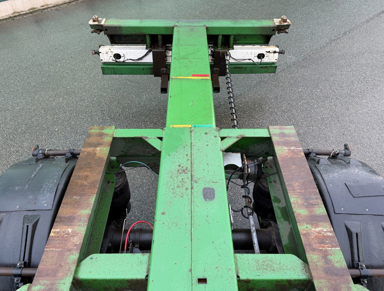 Container transporter/ Swap body semi-trailer Kögel S24-2 Back Slider Lift Axle Disc Brakes 3 Pieces Available NL-Trailer: picture 18 Container transporter/ Swap body semi-trailer Kögel S24-2 Back Slider Lift Axle Disc Brakes 3 Pieces Available NL-Trailer: picture 18