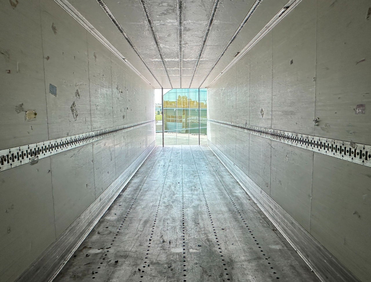 Refrigerator semi-trailer Kögel S24-4 Thermo King SLXi 300 Lift Axle 1340x250x270 CM Inside Super Condition: picture 22