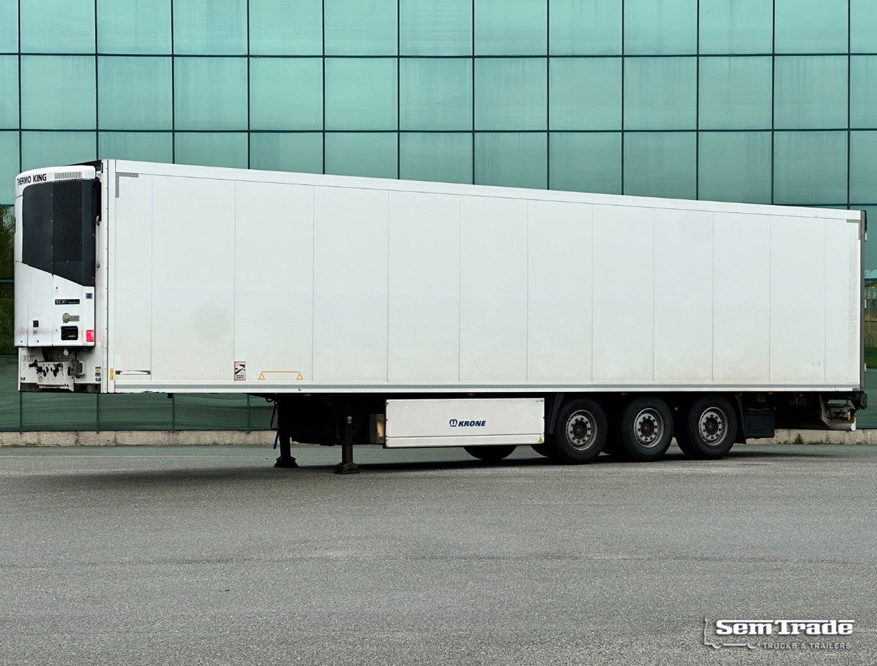 Krone TKS Thermo King SLXe Spectrum BI-Temp Lift Axle Holland-Trailer - Refrigerator semi-trailer: picture 1 Krone TKS Thermo King SLXe Spectrum BI-Temp Lift Axle Holland-Trailer - Refrigerator semi-trailer: picture 1