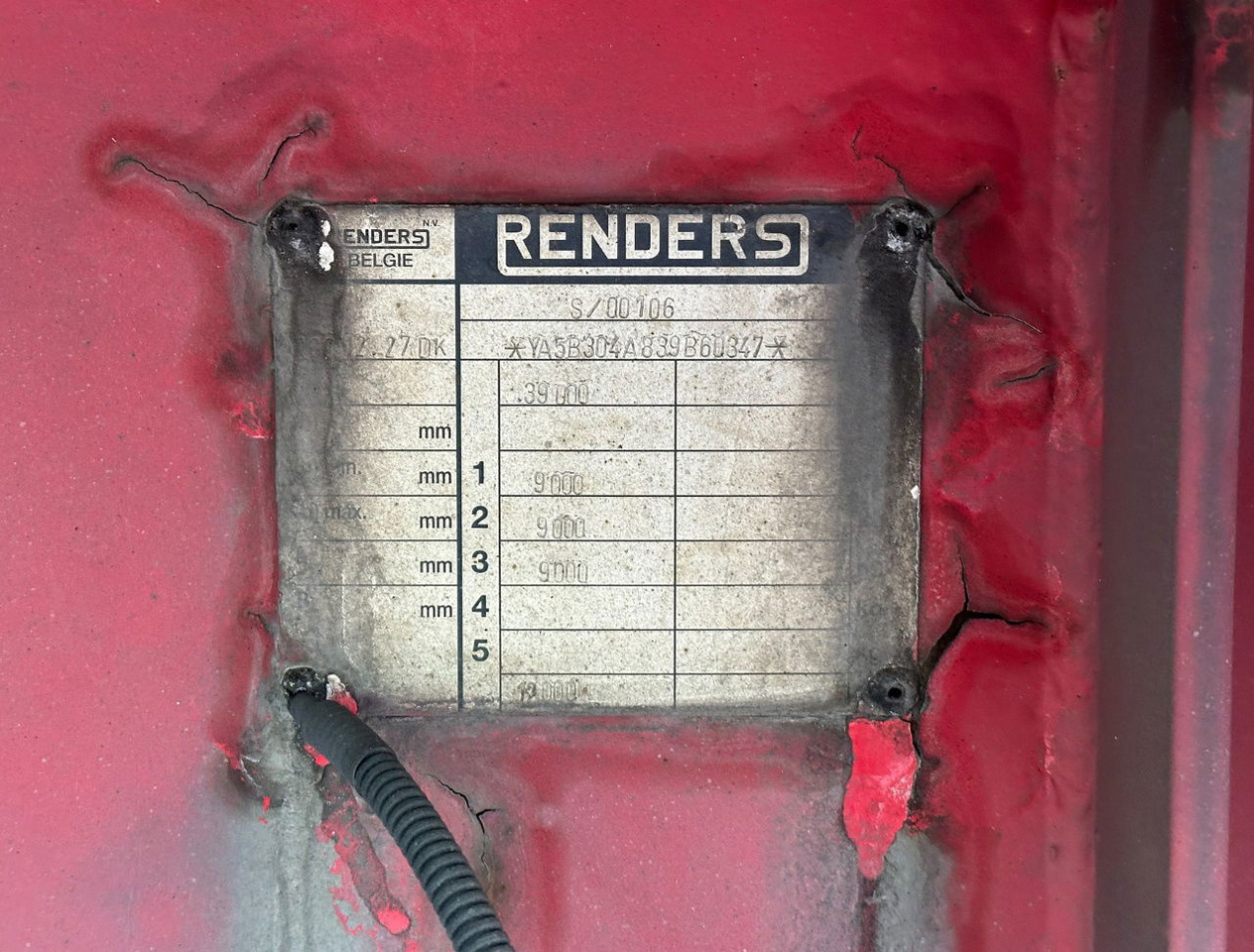 Refrigerator semi-trailer Renders Chereau Carrier Maxima 1300 Steering Axle Tail Lift Belgium Trailer: picture 25