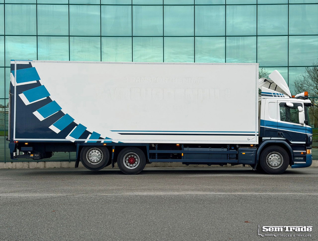 Scania P370 VAN Beurden Isolated BOX Thermo King Tail Lift 584.000 KM TOP Condition - Refrigerator truck: picture 5 Scania P370 VAN Beurden Isolated BOX Thermo King Tail Lift 584.000 KM TOP Condition - Refrigerator truck: picture 5