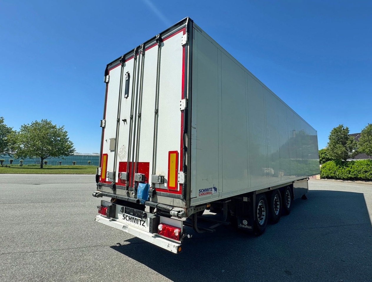 Schmitz Cargobull SCBS3B Thermo King SLXi300 Only 6.822 Hours Thick Roof Disc Brakes NEW TUV - Refrigerator semi-trailer: picture 5 Schmitz Cargobull SCBS3B Thermo King SLXi300 Only 6.822 Hours Thick Roof Disc Brakes NEW TUV - Refrigerator semi-trailer: picture 5