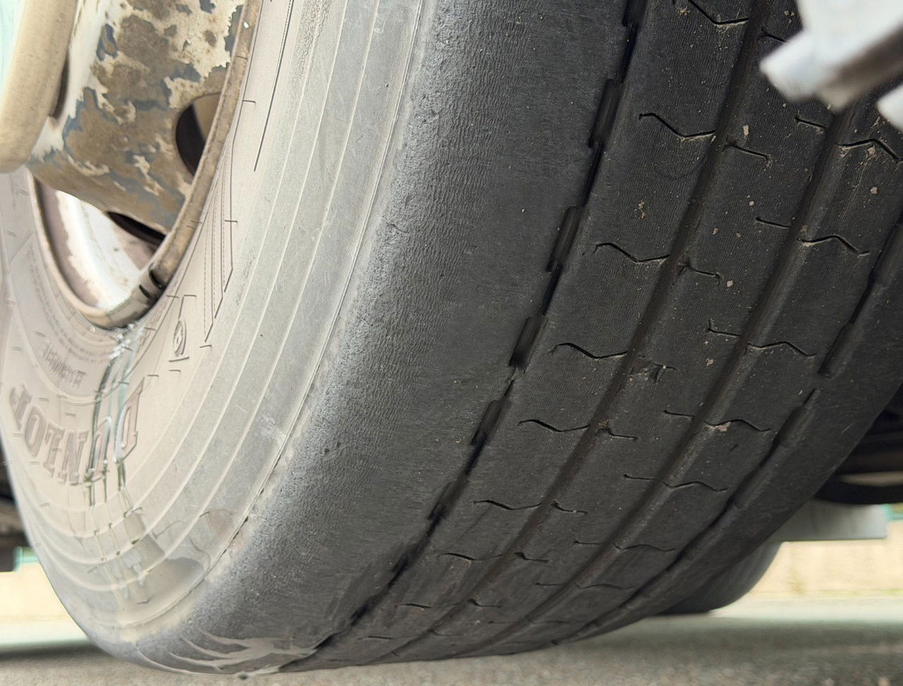 Tractor unit Mercedes-Benz Actros 2542 Euro 6 Full Spoiler 886.000 KM Holland-Truck: picture 23