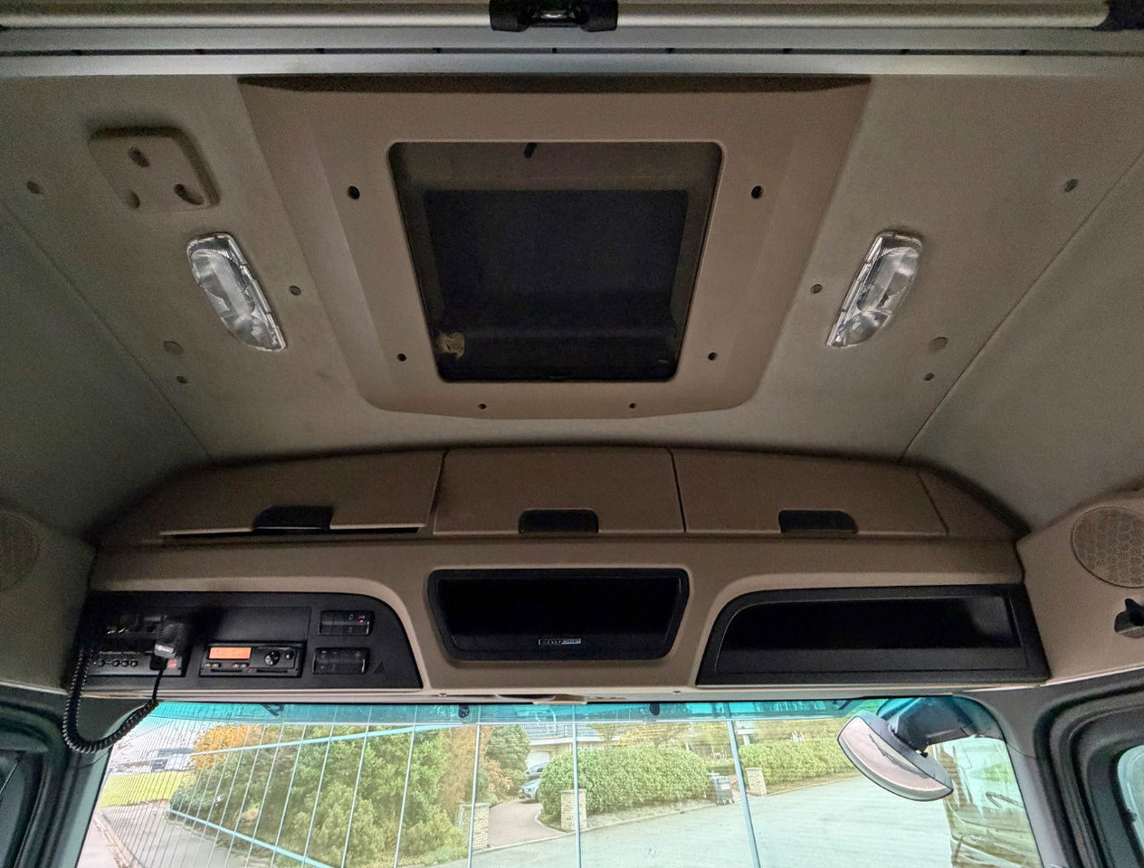 Tractor unit Mercedes-Benz Actros 2542 Euro 6 Full Spoiler 886.000 KM Holland-Truck: picture 10