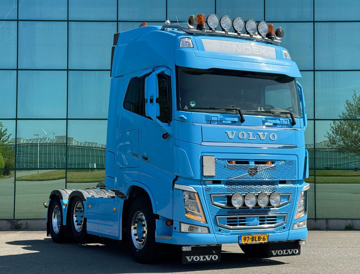 Tractor unit Volvo FH 500 6X2 Full AIR 671.000 KM 2x Tanks TOP Condition NL Truck: picture 6