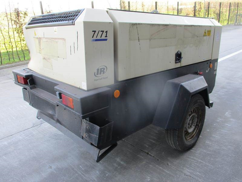 Doosan 7 / 71 - N - Air compressor: picture 2 Doosan 7 / 71 - N - Air compressor: picture 2