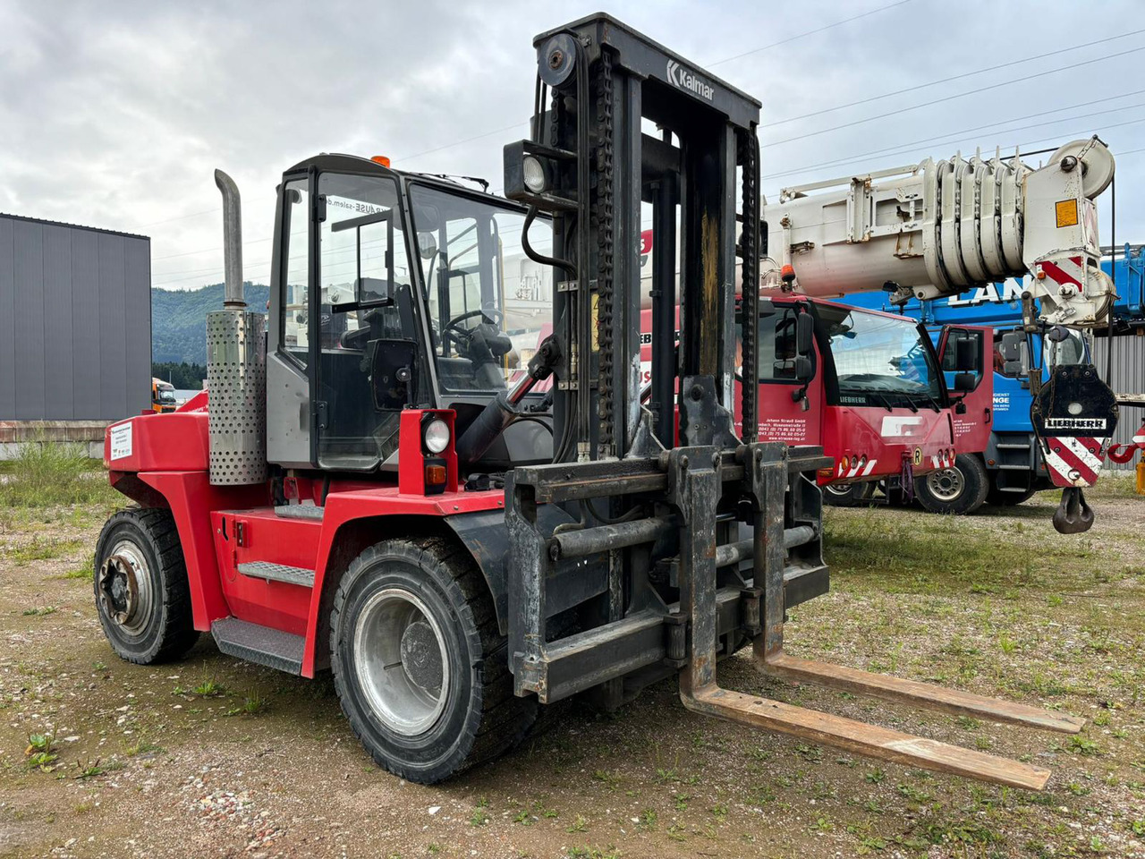 Kalmar DCE 100-6 - Diesel forklift: picture 2 Kalmar DCE 100-6 - Diesel forklift: picture 2