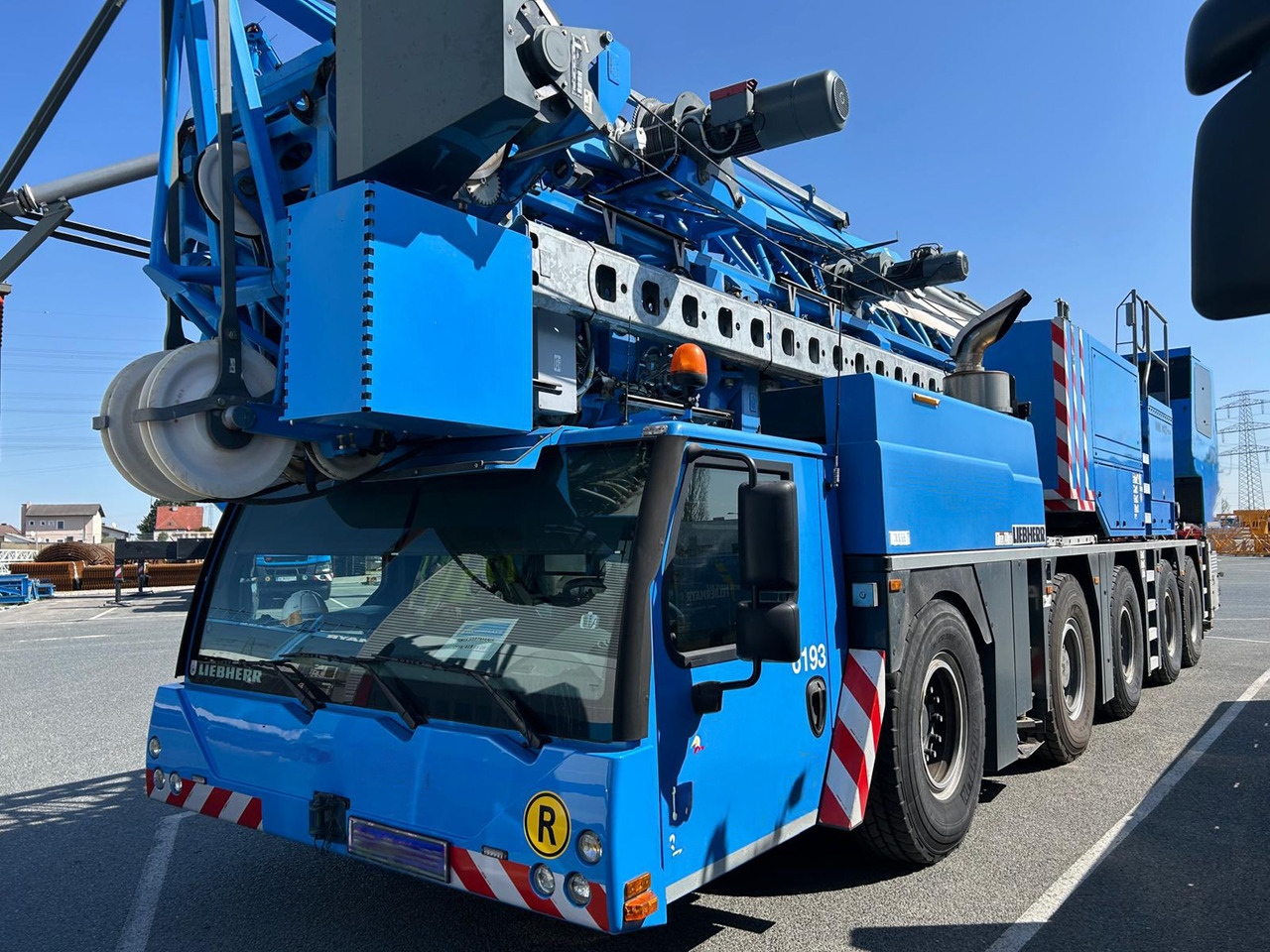 LIEBHERR MK 140 Plus - Mobile crane: picture 1 LIEBHERR MK 140 Plus - Mobile crane: picture 1