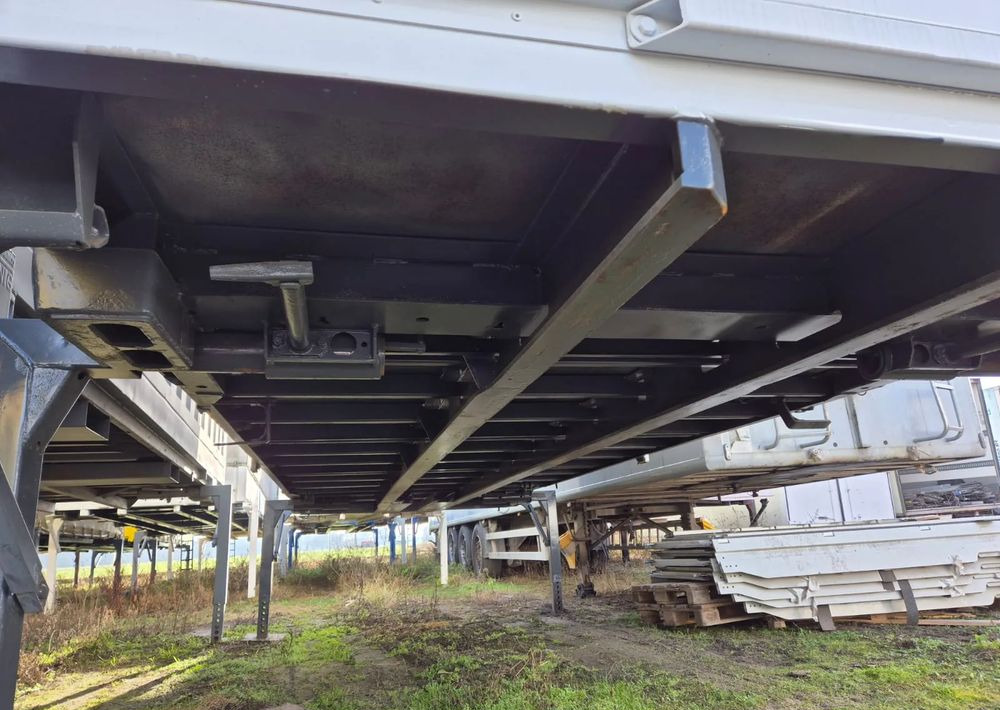 Curtainside swap body Krone: picture 6 Curtainside swap body Krone: picture 6