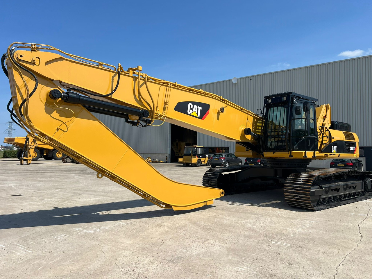 CATERPILLAR 330D MH - Waste/ Industry handler: picture 2 CATERPILLAR 330D MH - Waste/ Industry handler: picture 2