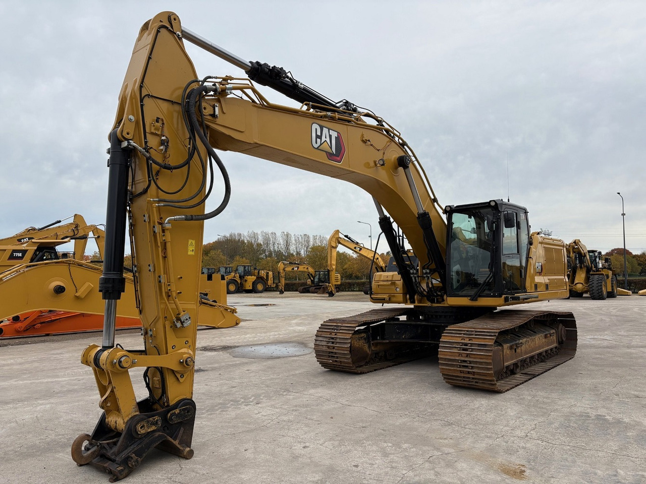 CATERPILLAR 336 Next Gen - Crawler excavator: picture 3 CATERPILLAR 336 Next Gen - Crawler excavator: picture 3