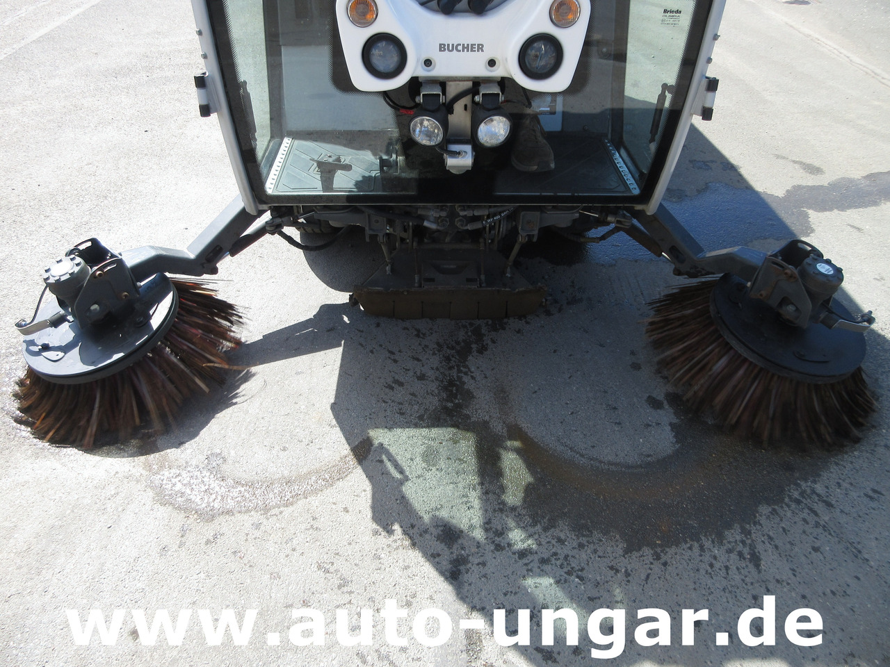 BUCHER CC 1000 Kleinkehrmaschine CityCat 4-Rad Lenkung - Road sweeper: picture 5 BUCHER CC 1000 Kleinkehrmaschine CityCat 4-Rad Lenkung - Road sweeper: picture 5