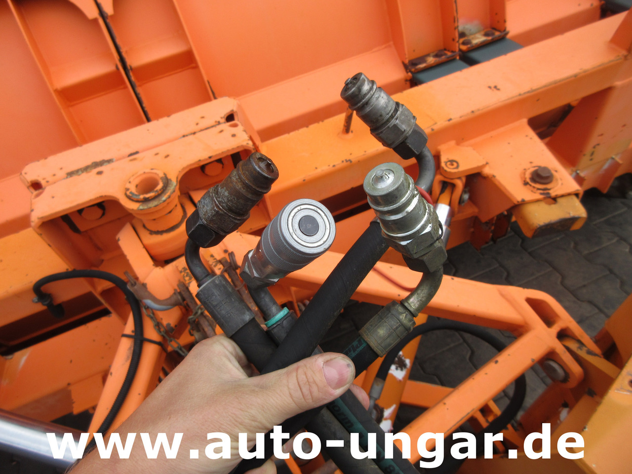 Beilhack PV30-4 Schneepflug LKW - Unimog 360cm Schneeschild Winterdienst - Snow removal vehicle: picture 3 Beilhack PV30-4 Schneepflug LKW - Unimog 360cm Schneeschild Winterdienst - Snow removal vehicle: picture 3