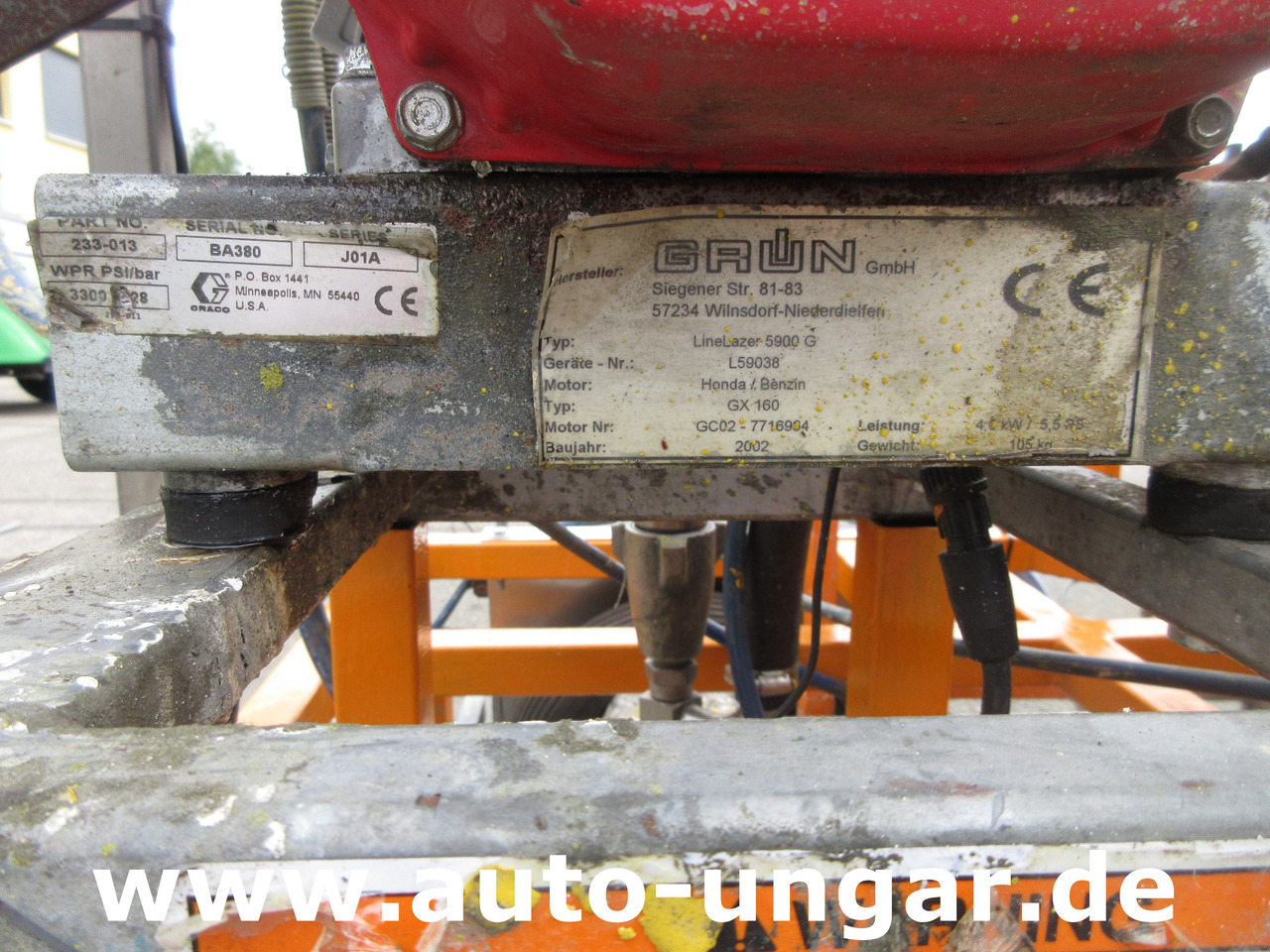 Graco LineLazer II 5900 auf Zindel VarioZet Linedriver Perlstreuer + Airless-Farb-Spritze Hofmann - Asphalt machine: picture 5 Graco LineLazer II 5900 auf Zindel VarioZet Linedriver Perlstreuer + Airless-Farb-Spritze Hofmann - Asphalt machine: picture 5