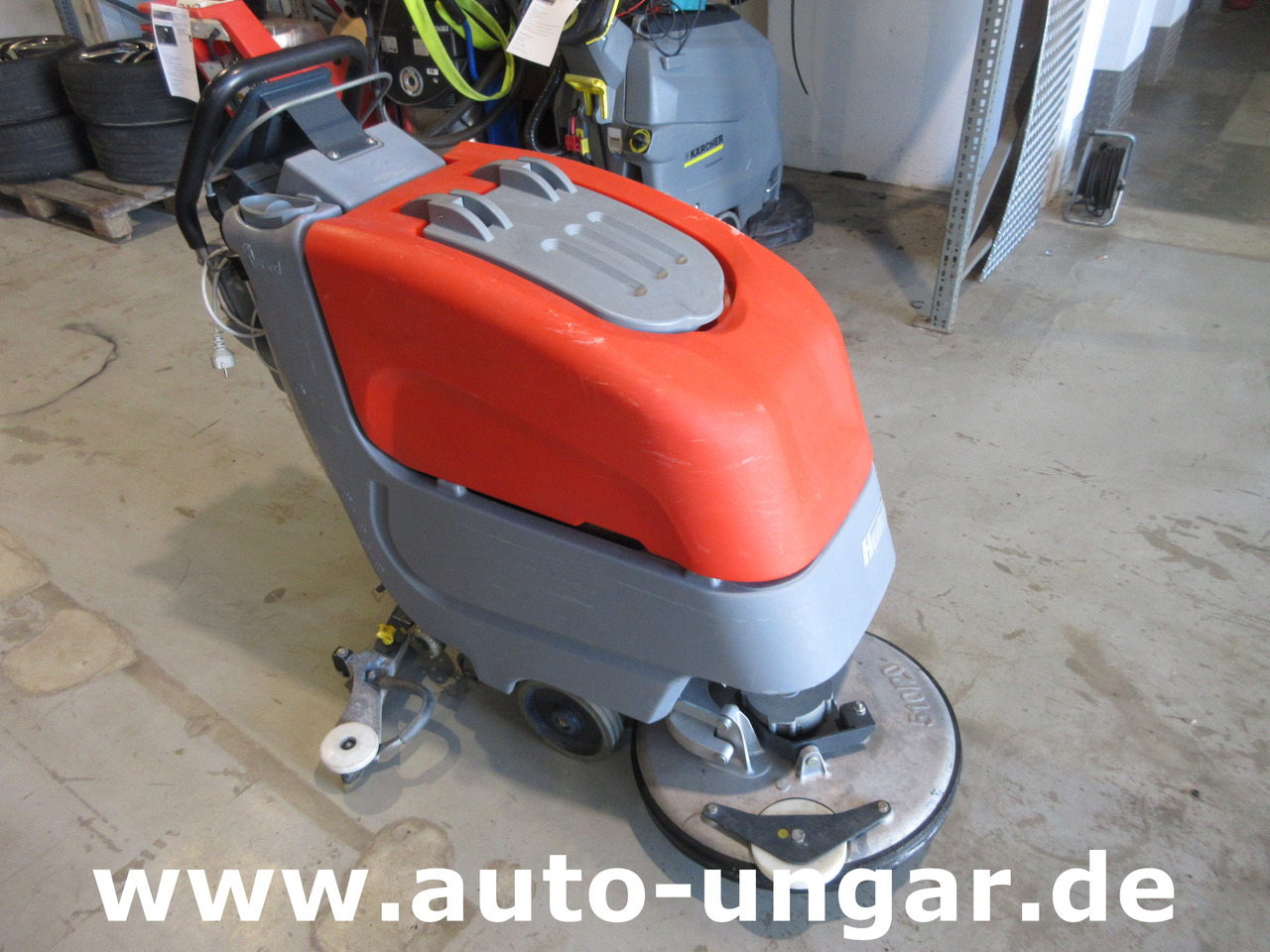 Hako B45 Scrubmaster Bj. 2017 Scheuersaugmaschine Hakomatic Bodenreiniger - Scrubber dryer: picture 2 Hako B45 Scrubmaster Bj. 2017 Scheuersaugmaschine Hakomatic Bodenreiniger - Scrubber dryer: picture 2