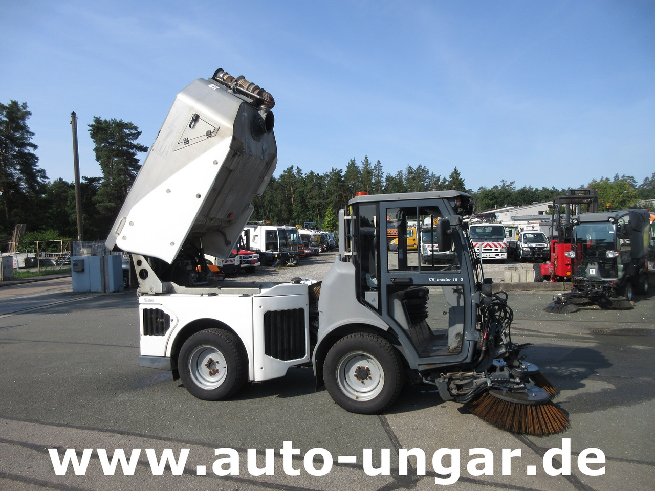 Road sweeper Hako Citymaster CM 1600 4x4 Kehrmaschine mit Kärcher am Heck: picture 11