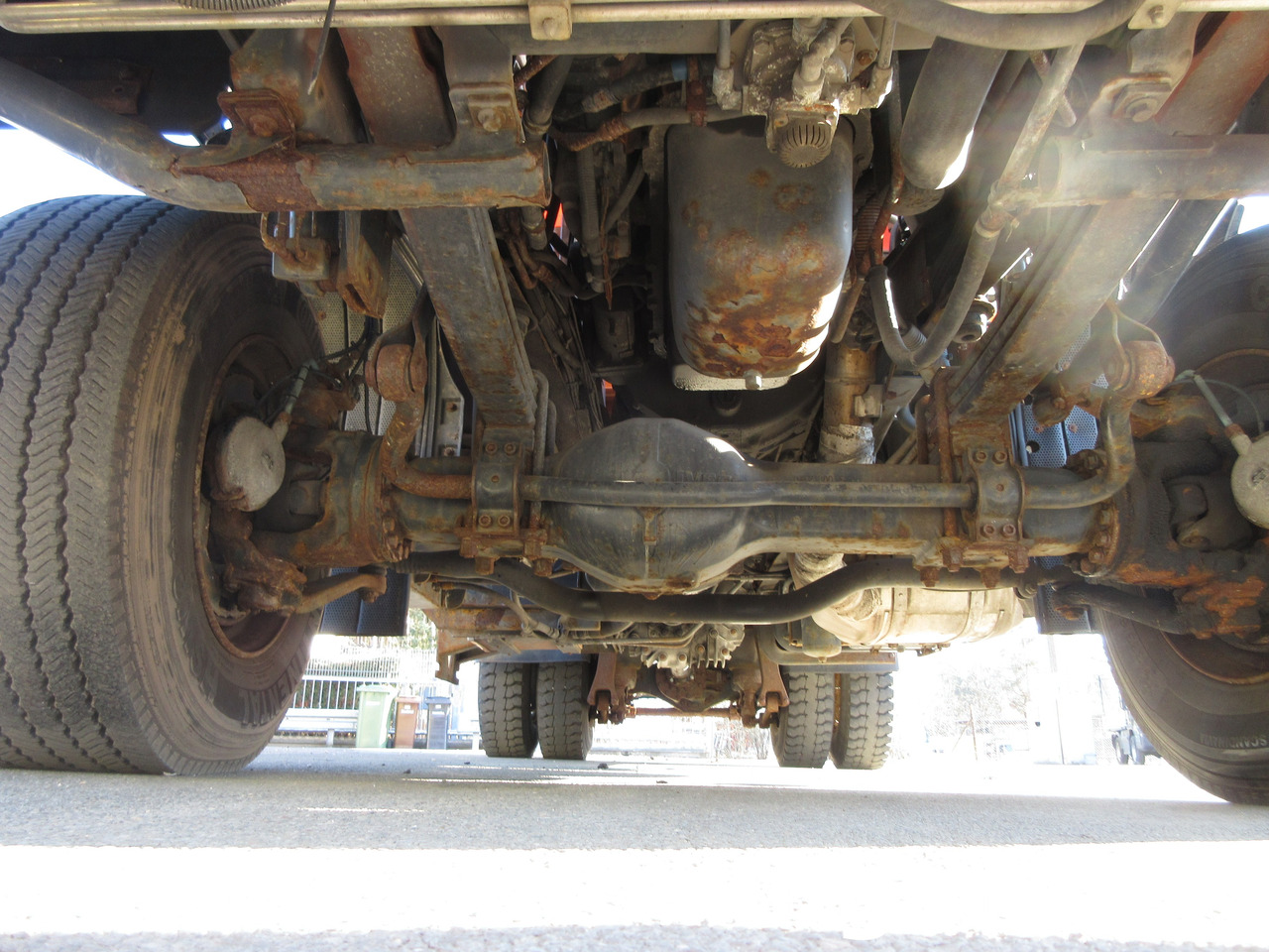 Tipper, Crane truck IVECO Trakker 360 Kipper Allrad 4x4 Kran Palfinger PK 9002 Kommunalhydraulik Winterdienst Euro 5: picture 13 Tipper, Crane truck IVECO Trakker 360 Kipper Allrad 4x4 Kran Palfinger PK 9002 Kommunalhydraulik Winterdienst Euro 5: picture 13